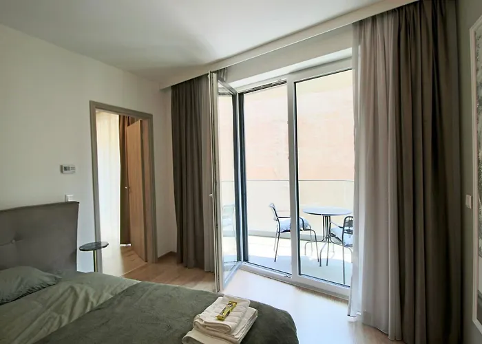 Erkel Estate At Kalvin Ter, 4 People, 2 Bathroom, Free Parking Lejlighed Budapest